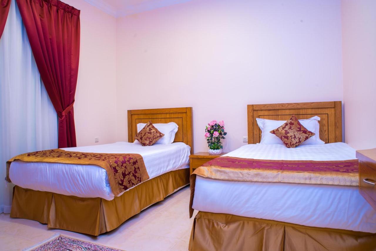 سارة للشقق الفندقية Sara Furnished Apartments Αλ Κομπάρ Εξωτερικό φωτογραφία