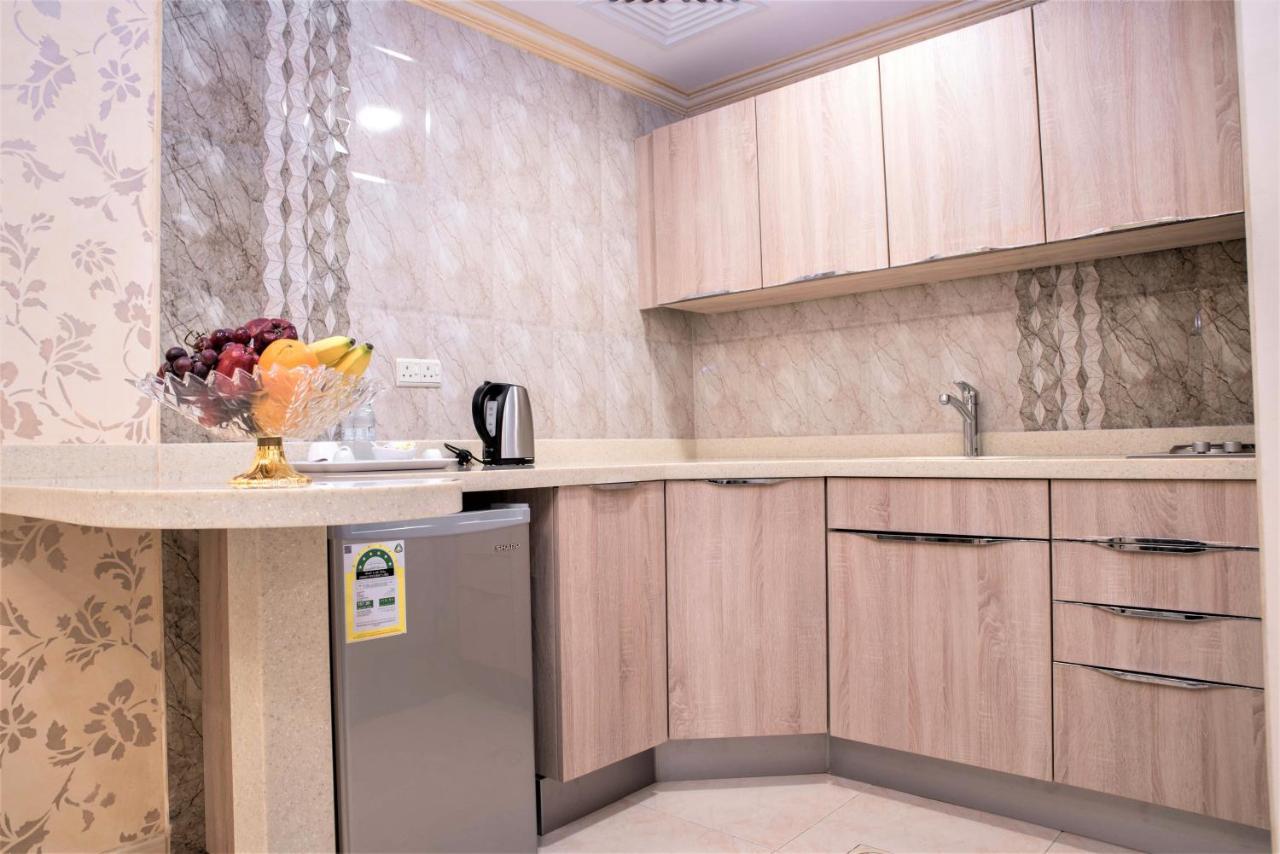 سارة للشقق الفندقية Sara Furnished Apartments Αλ Κομπάρ Εξωτερικό φωτογραφία