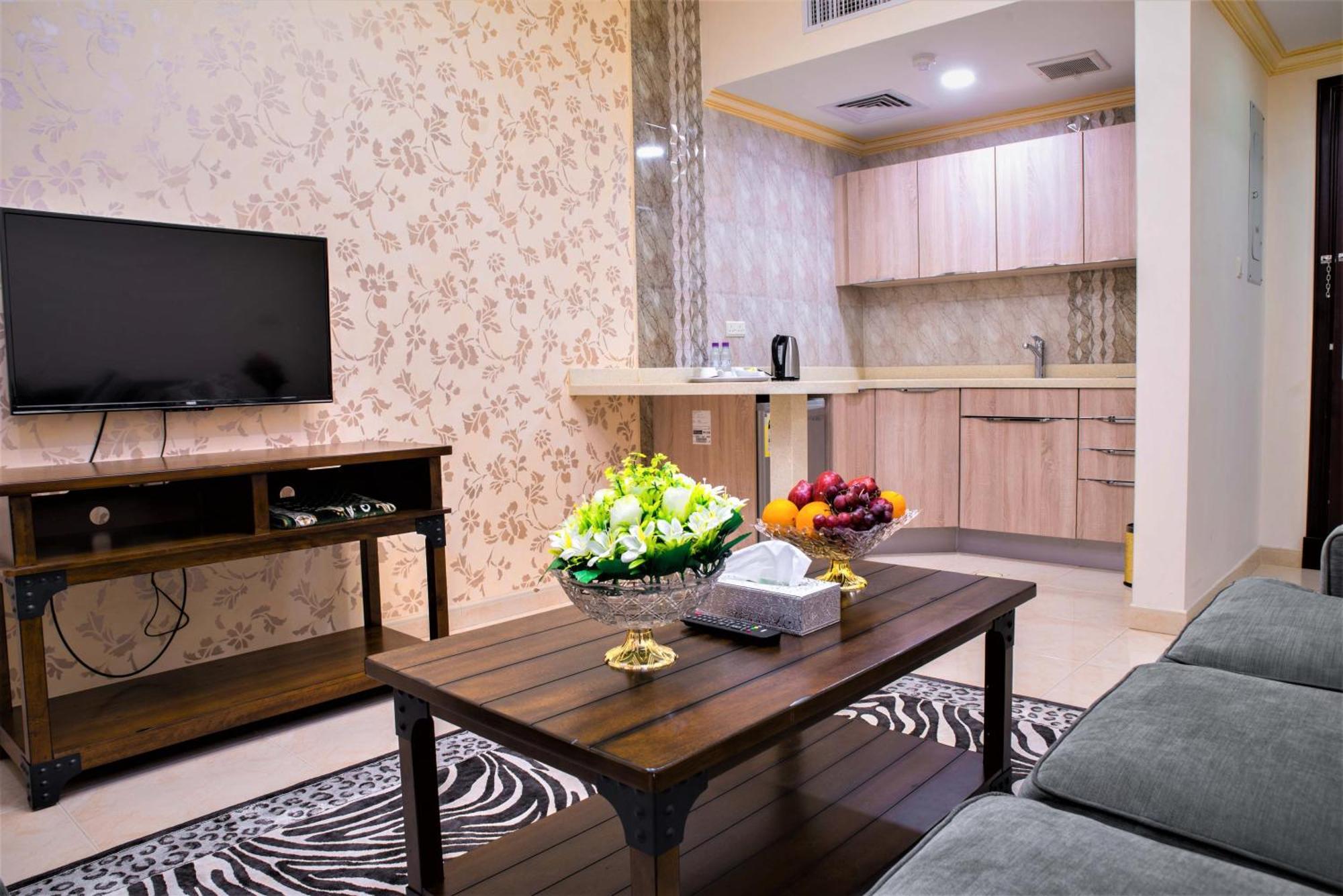 سارة للشقق الفندقية Sara Furnished Apartments Αλ Κομπάρ Εξωτερικό φωτογραφία